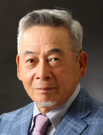 Dr. Ryuzo Kanomi